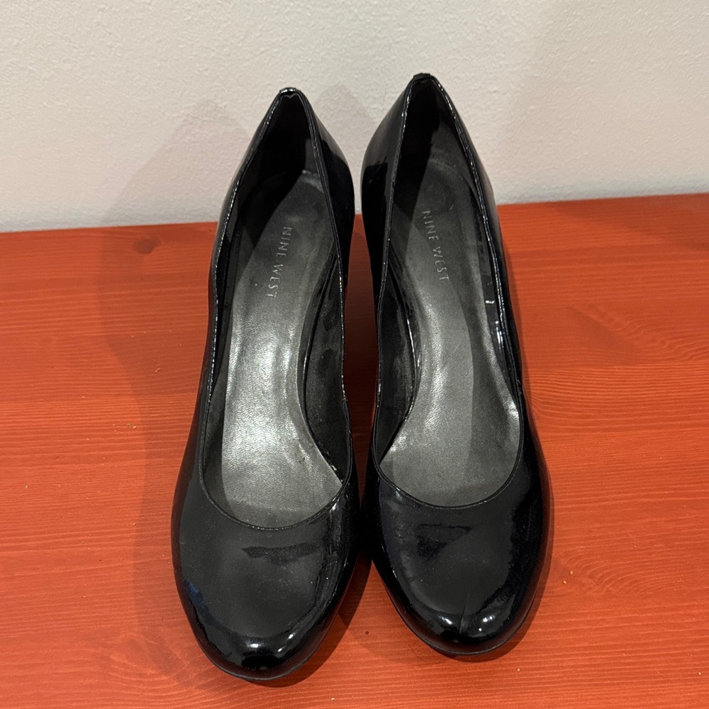 Nine West Glossy Black Heels